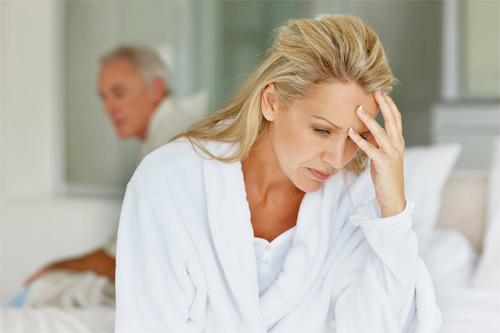 Rối loạn nội tiết thời kỳ tiền mãn kinh: cơn ác mộng của phụ nữ