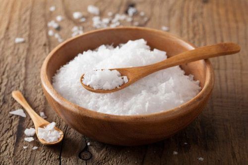 Người bệnh phổi tắc nghẽn mạn tính COPD nên kiêng ăn: muối