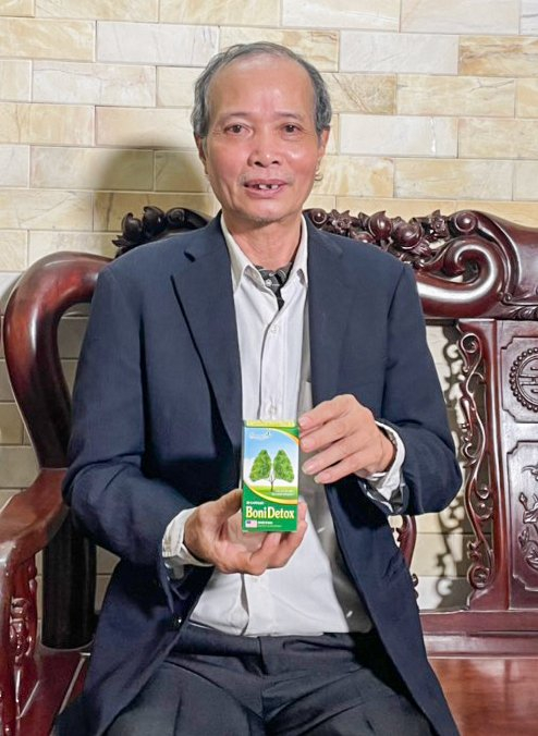 Hà Nội: Ly kỳ câu chuyện chiến thắng bệnh phổi tắc nghẽn mãn tính COPD của ông chú Hà Nội