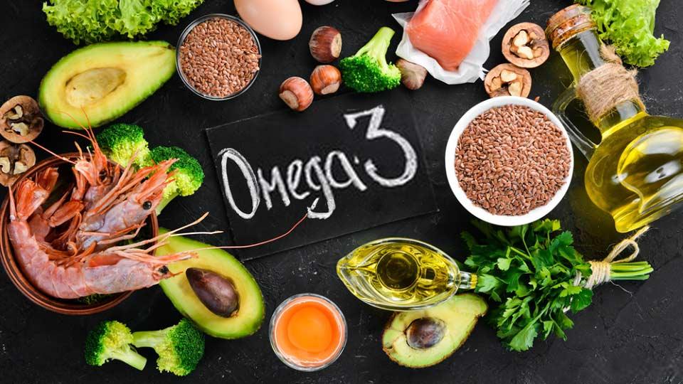 Thực phẩm giàu omega-3 tốt cho người gặp tình trạng chân tóc yếu dễ gãy rụng