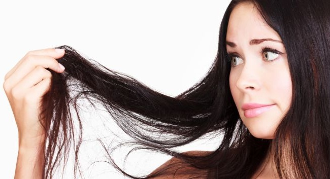 Dầu gội đen tóc có thật sự hiệu quả không?