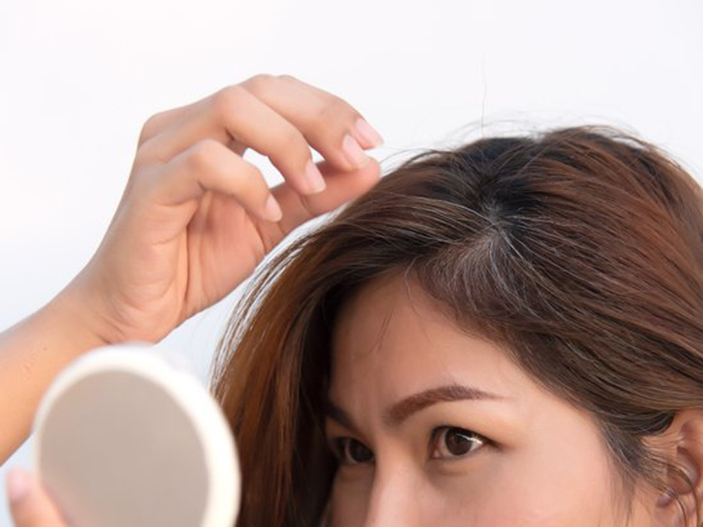 5 nguyên nhân gây tóc bạc sớm ở người trẻ - Giải pháp hiệu quả đến từ Mỹ