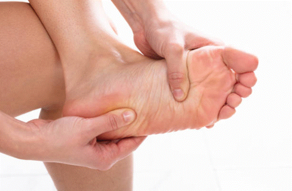 Nguyên nhân và giải pháp tối ưu cho người bị tê bì chân