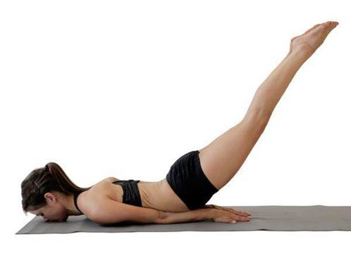 Bài tập yoga số 5 cho người bệnh suy giãn tĩnh mạch chân